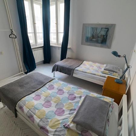 Koro De Varsovio - Apartament Chmielna 6 Bagian luar foto