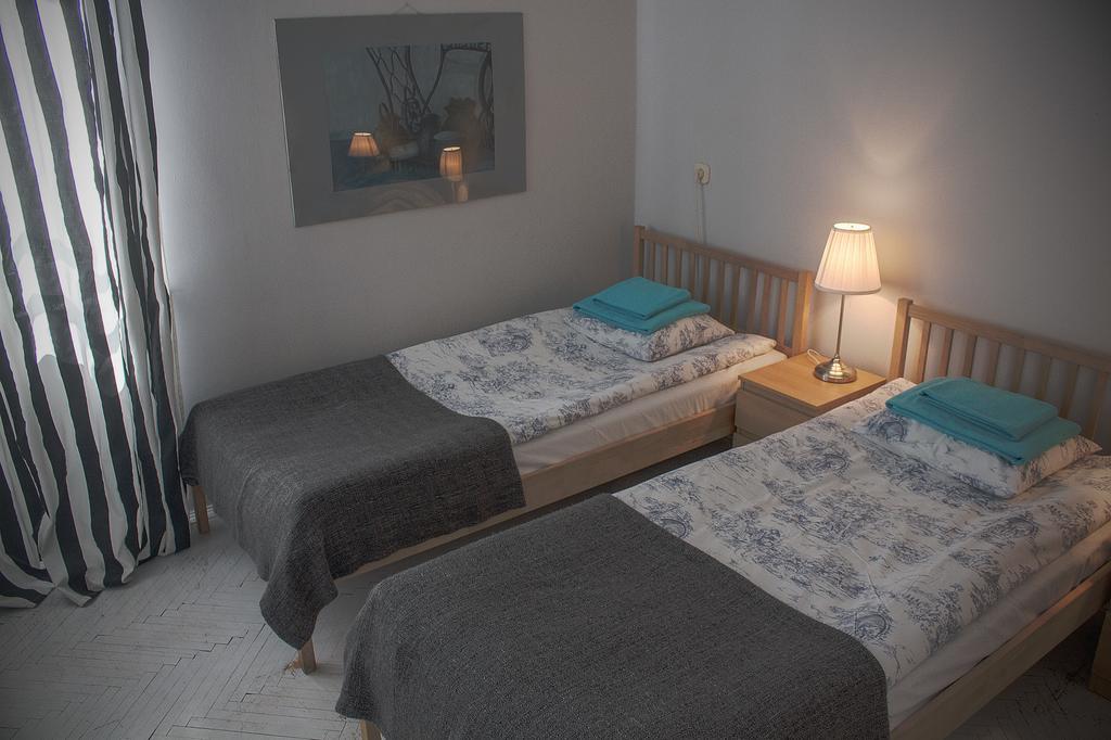 Koro De Varsovio - Apartament Chmielna 6 Bagian luar foto
